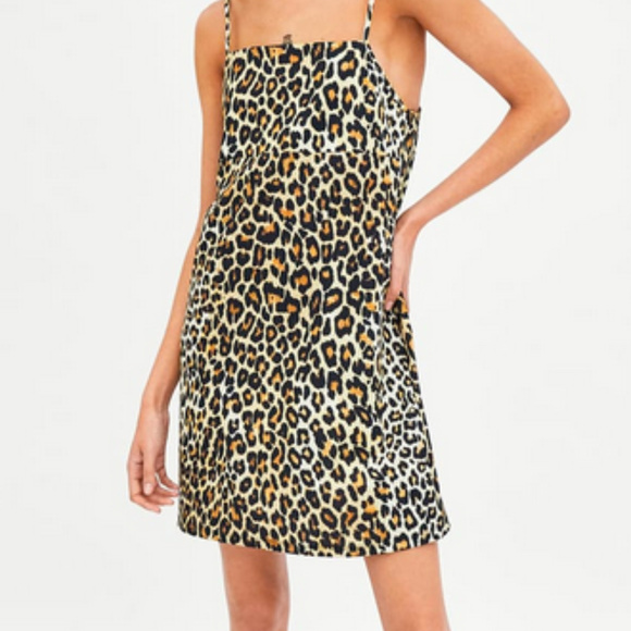zara trf leopard dress